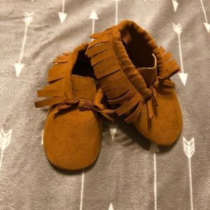 SOLD Old Navy fringe Moccassins